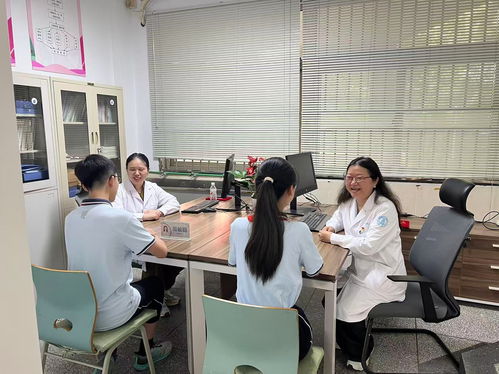 新學期杭州多校迎來“健康副校長”，創新校園健康服務新舉措